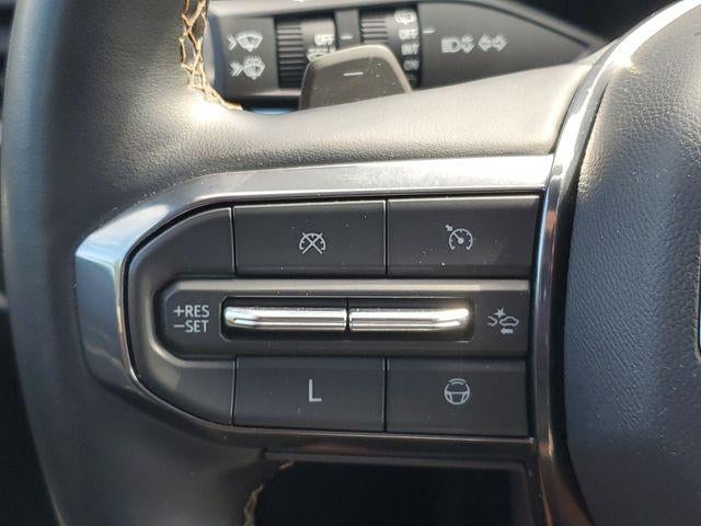 2024 GMC Acadia AT4