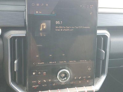 2024 GMC Acadia AT4