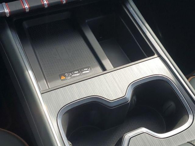 2024 GMC Acadia AT4