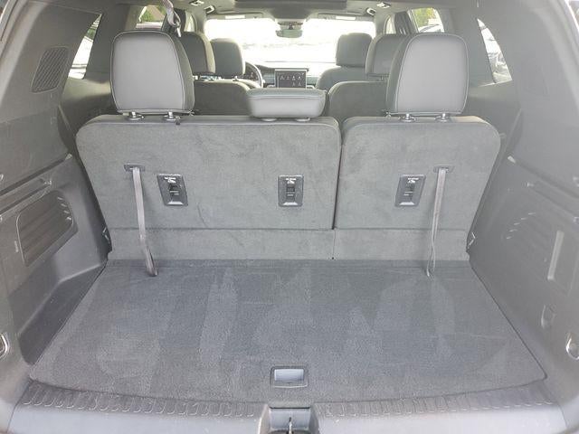 2024 GMC Acadia AT4