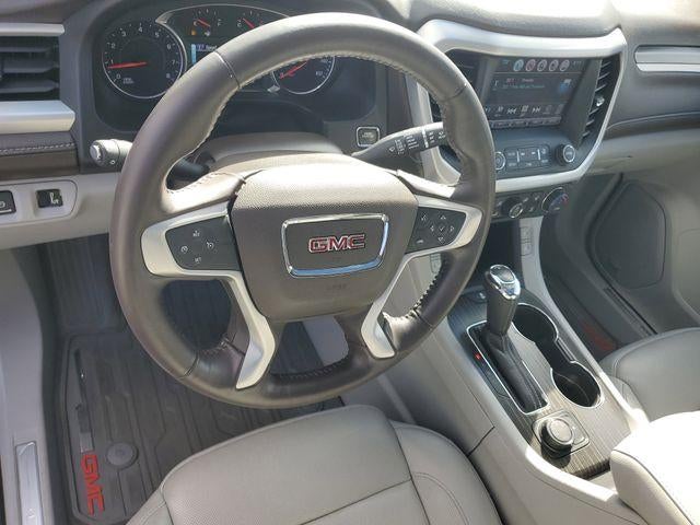 2017 GMC Acadia SLT