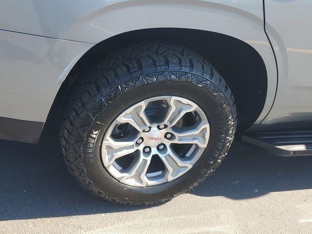2024 GMC Yukon SLE
