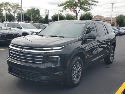 2024 Chevrolet Traverse LT