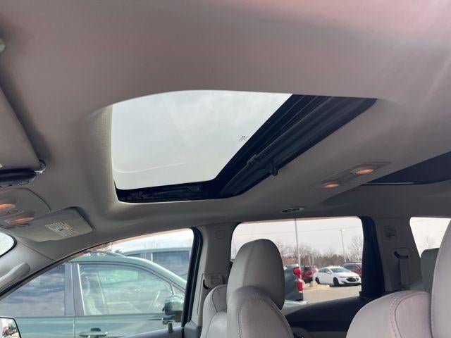 2010 Chevrolet Traverse LT w/2LT