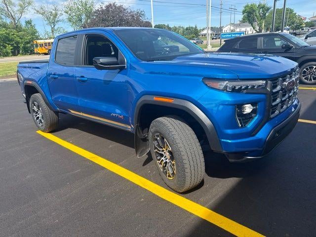 2023 GMC Canyon AT4