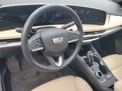 2024 Cadillac XT4 Luxury