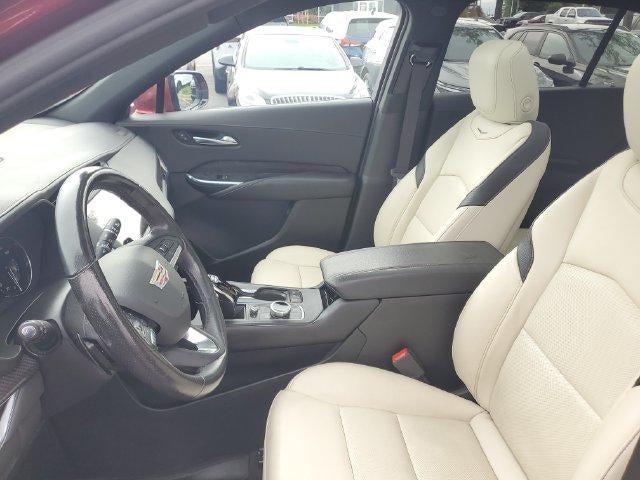 2023 Cadillac XT4 AWD Sport