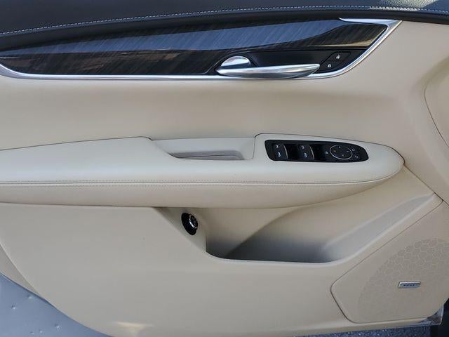 2017 Cadillac XT5 FWD