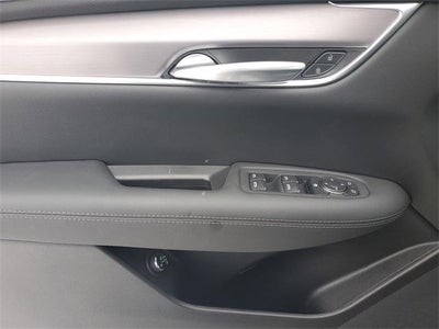 2025 Cadillac XT5 Luxury