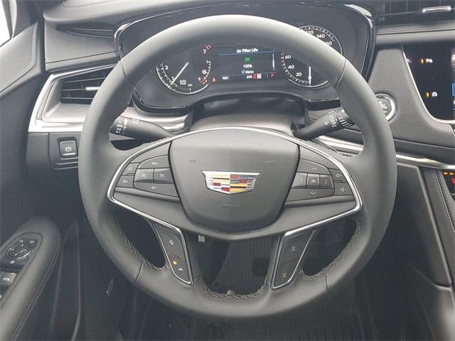 2025 Cadillac XT5 Luxury