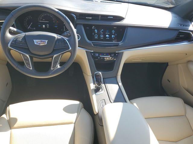 2018 Cadillac XT5 Luxury FWD