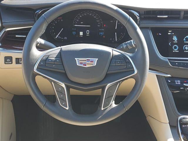 2018 Cadillac XT5 Luxury FWD