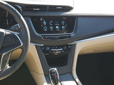 2018 Cadillac XT5 Luxury FWD