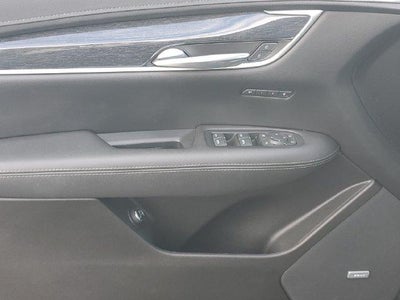 2022 Cadillac XT5 AWD Premium Luxury