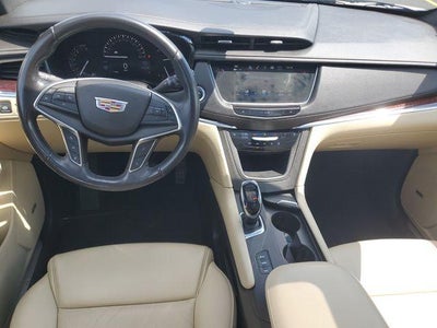 2018 Cadillac XT5 Luxury AWD