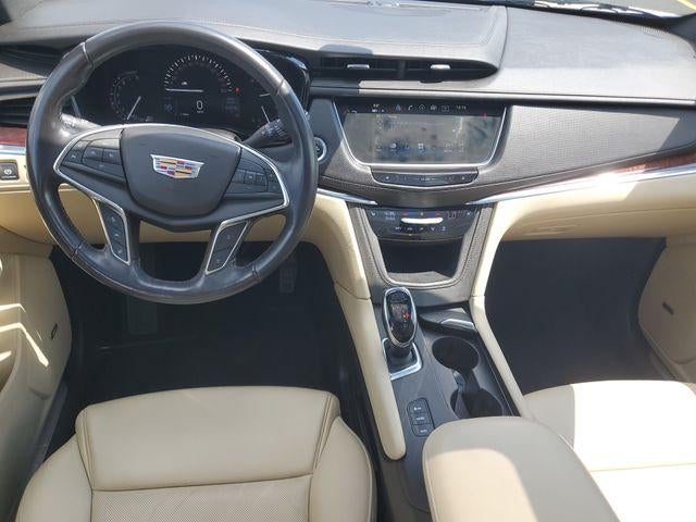 2018 Cadillac XT5 Luxury AWD