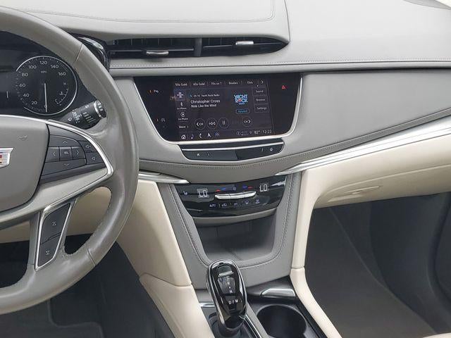 2022 Cadillac XT5 AWD Premium Luxury