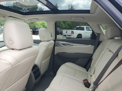 2022 Cadillac XT5 AWD Premium Luxury