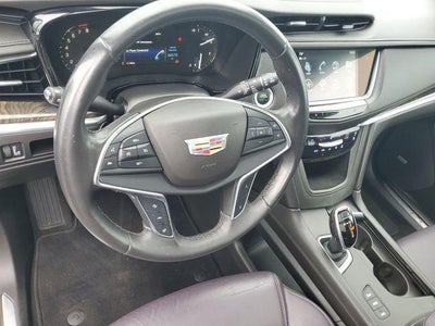 2018 Cadillac XT5 Luxury AWD