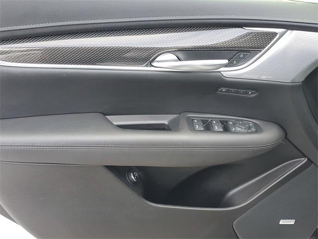 2023 Cadillac XT5 Sport