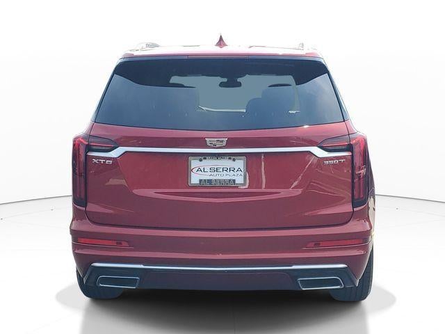 2025 Cadillac XT6 Luxury