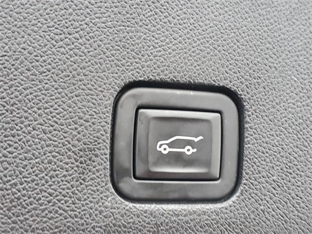 2023 Cadillac XT6 Luxury