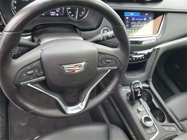 2023 Cadillac XT6 Luxury