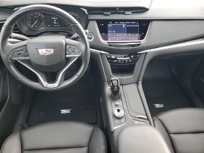 2024 Cadillac XT6 Luxury