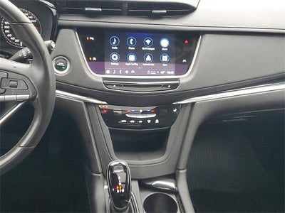 2024 Cadillac XT6 Luxury