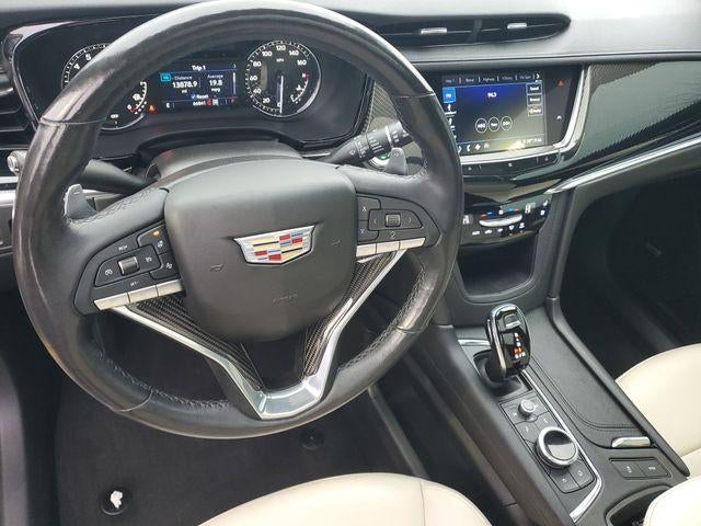 2020 Cadillac XT6 Sport