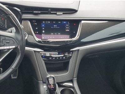 2022 Cadillac XT6 Sport