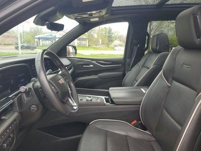 2024 Cadillac Escalade Sport