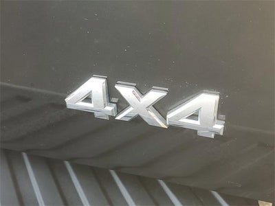 2015 Nissan Titan SV