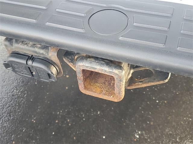 2015 Nissan Titan SV