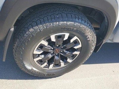 2024 Nissan Frontier Crew Cab PRO-4X 4x4