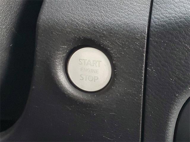 2022 Nissan Frontier Crew Cab PRO-4X 4x4