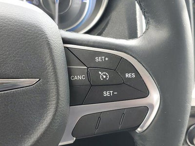 2016 Chrysler 300 Limited