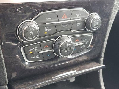 2023 Chrysler 300 Touring L AWD