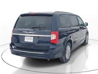 2015 Chrysler Town & Country Touring-L
