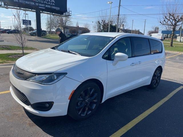 2019 Chrysler Pacifica Touring Plus