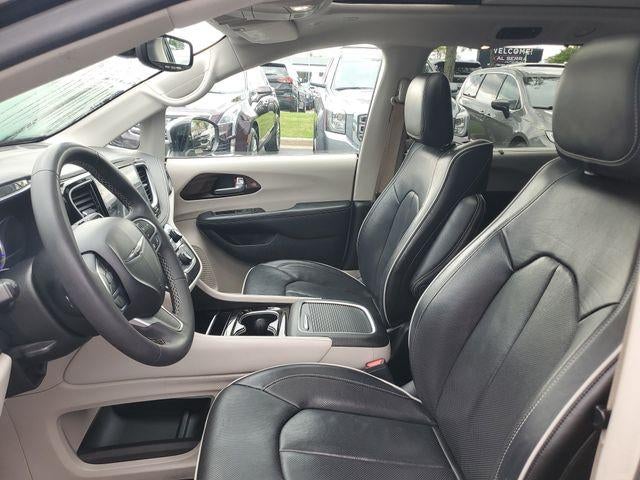 2022 Chrysler Pacifica Hybrid Limited