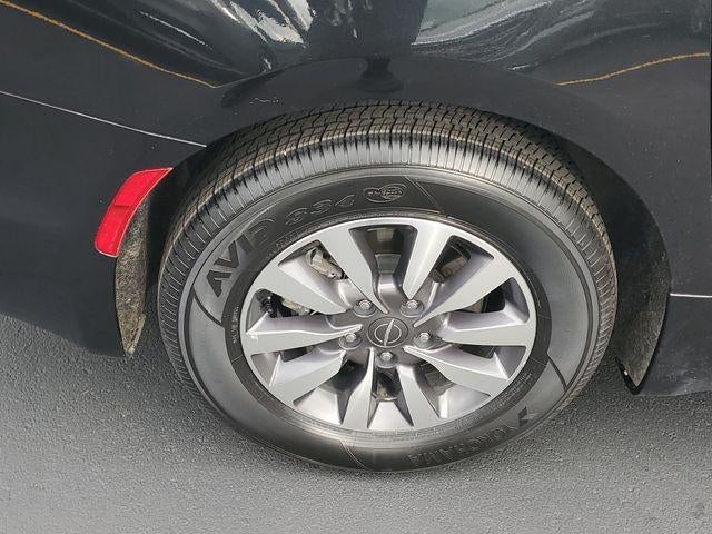 2022 Chrysler Pacifica Hybrid Limited
