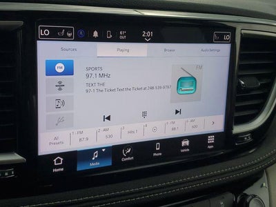 2022 Chrysler Pacifica Touring L AWD