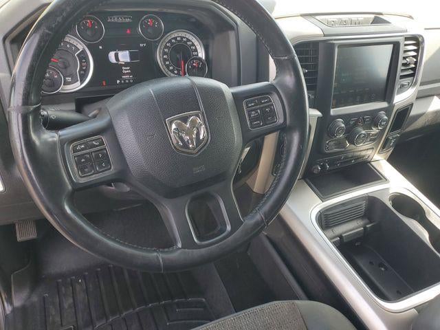 2017 RAM 1500 Big Horn Crew Cab 4x4 5'7" Box