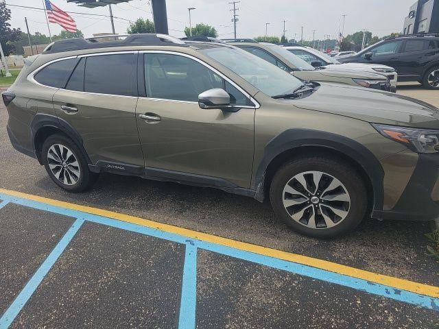 2025 Subaru Outback Touring XT