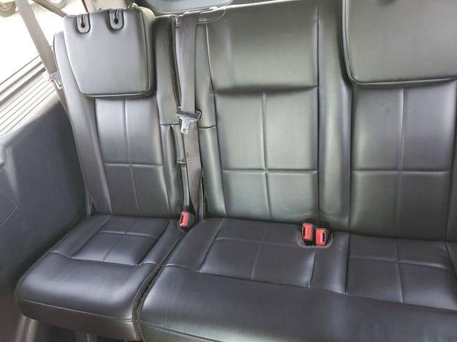 2014 Lincoln Navigator L Base