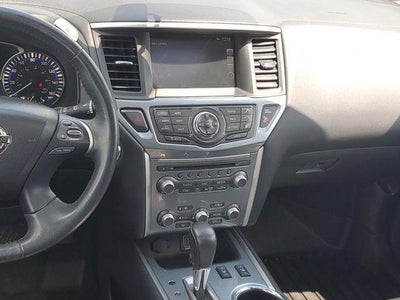 2018 Nissan Pathfinder S