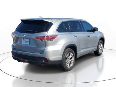 2014 Toyota Highlander LE Plus V6