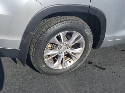 2014 Toyota Highlander LE Plus V6