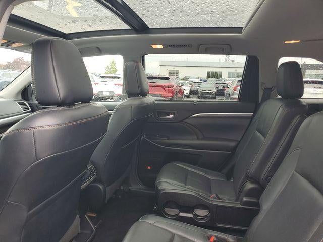 2017 Toyota Highlander Limited
